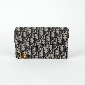 Saddle Zip Multi Wallet